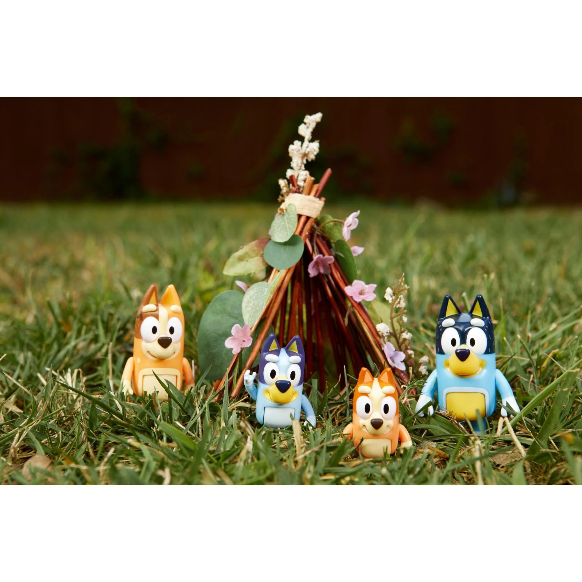 Family Figure 4-Pack, with Mum Dad Bingo , Toys for Kids 3-6 Years